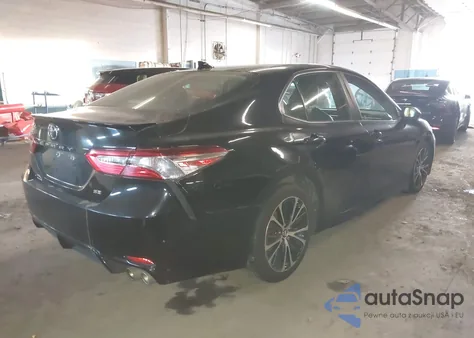 2020 Toyota Camry Se z USA, uszkodzony, nr VIN 4T1G11AK3LU916925